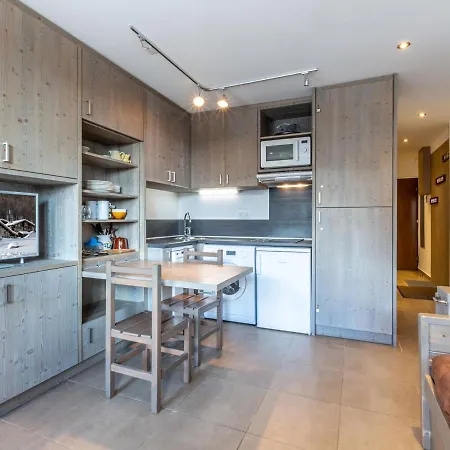 Apartamento Rénové, Pied Des Pistes, 4 Pers, Wifi Inclus - Fr-1-694-299 Val-dʼIsère